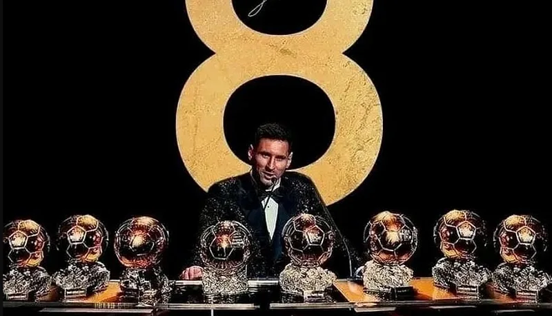 Trọn bộ sưu tập 8 Quả bóng vàng vĩ đại khẳng định vị thế độc tôn của Lionel Messi.