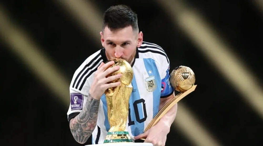 Messi cao bao nhiêu